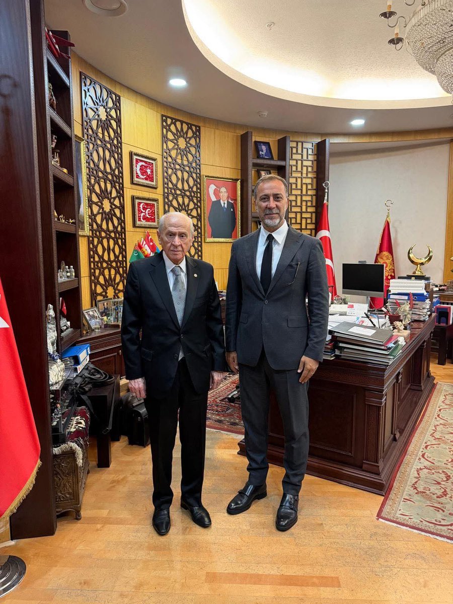 catalbasbaris's tweet photo. Genel Başkanımız Sn Devlet Bahçeli’nin takdiriyle, MHP İstanbul İl Başkanlığı görevine atanan Sn @BBvolkanyilmaz Başkanımızı tebrik ediyor, çalışmalarında kolaylıklar diliyorum.

Allah yar ve yardımcısı olsun. https://t.co/p6KtKE5HAo
