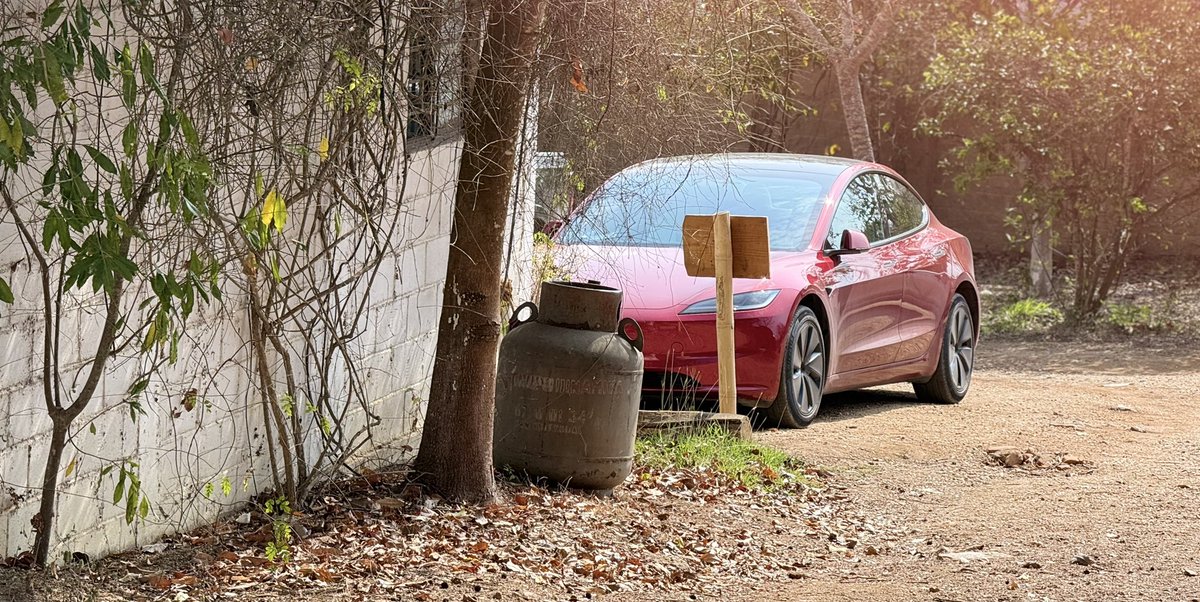 Tesla en Chiapas tweet media