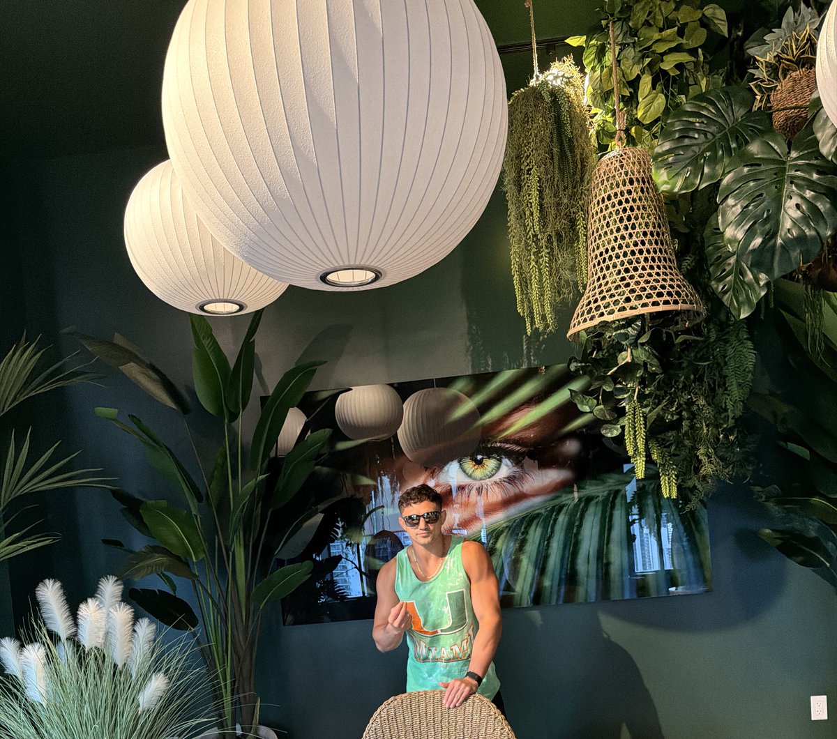 RealRayJaz's tweet photo. Be in the eye of your own storm on your Monday Vibes 🌪️
Calm, focused… while everything else moves around you.
#JazTips to work like someone’s always watching
🤌 Show up like it’s a main event, not practice
🤌 Move with purpose—no lazy reps in life https://t.co/4e9jmFatYh