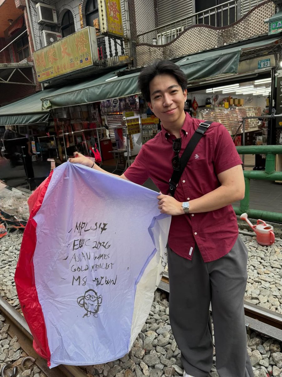 ᶻ 𝘇 𐰁 tweet media