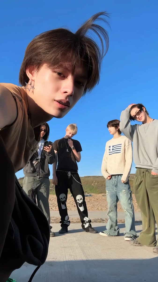 ⭑𝖑⚚𝖘𝖆 ﾒ𝟶 tweet media