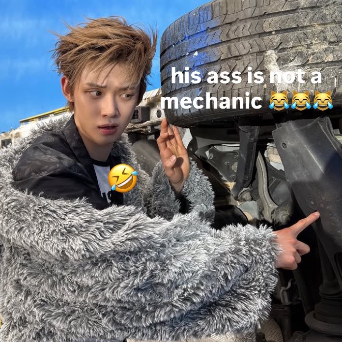 lana ☆ misses txt :( tweet media