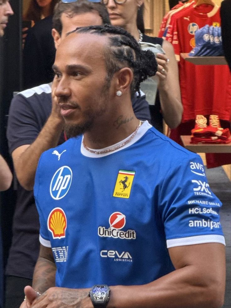 frankie ⁴⁴ ⁸¹ tweet media