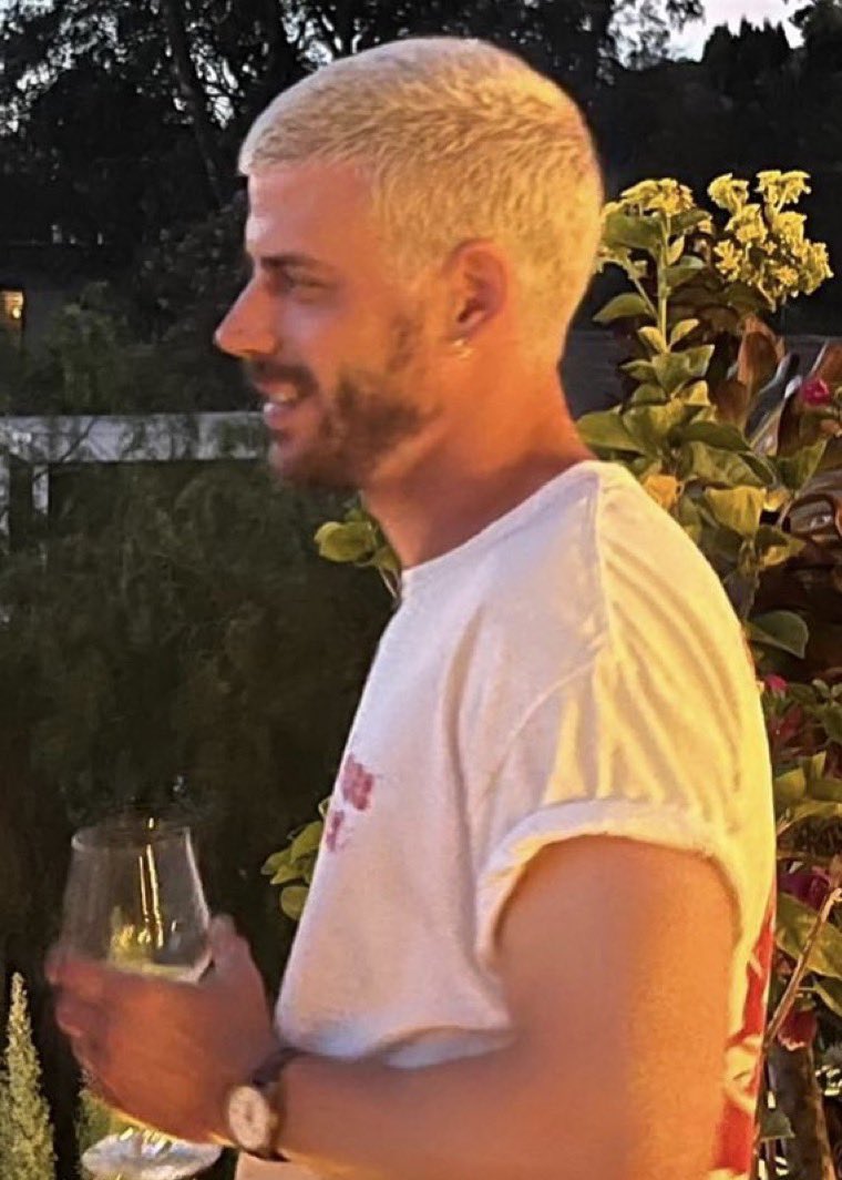 ✧༺ 𝑩𝒍𝒆𝒖 ༻✧ tweet media