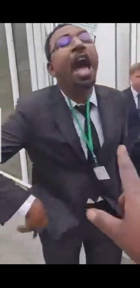كريم خميني tweet media