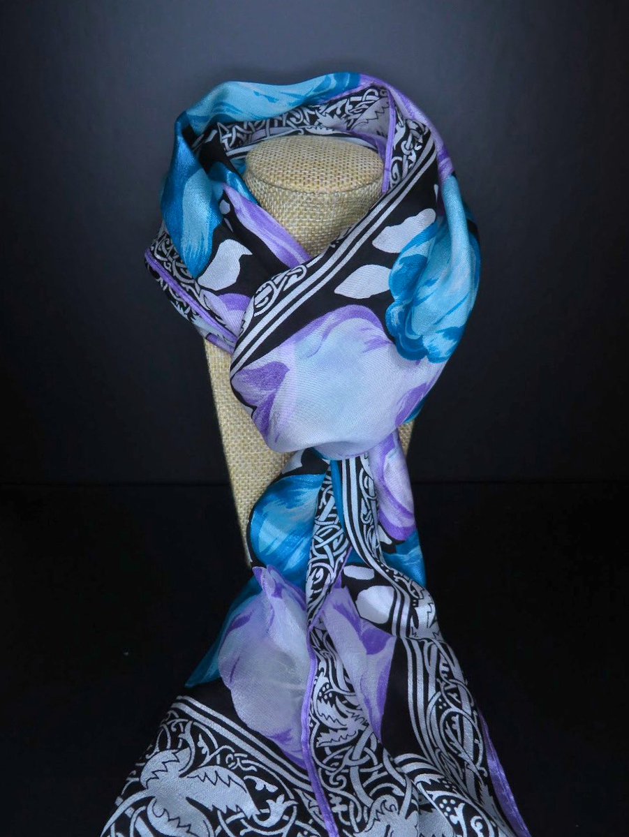 secondannstore's tweet image. Three styles, endless ways to wear them.

From soft prints to bold texture, these scarves are the easiest way to refresh your wardrobe for spring.

Available now at SecondAnnStore.com 

#SecondAnnStore #ShopWithSAS #SpringStyle #Scarves #Silk