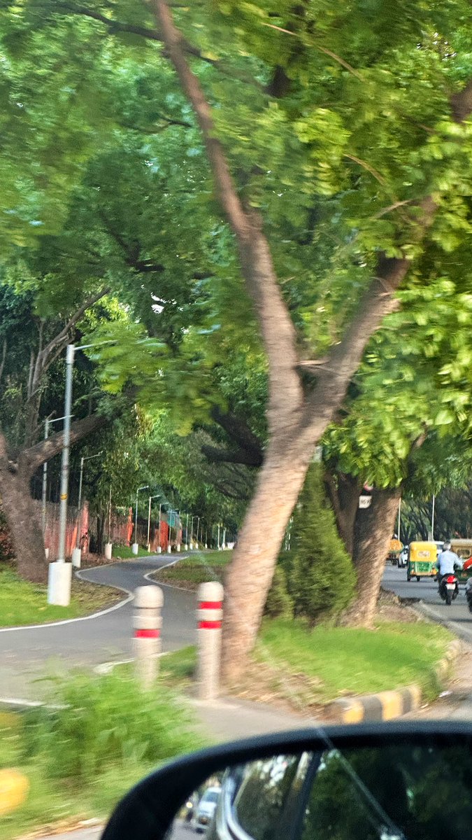 🧃Aästha. tweet media