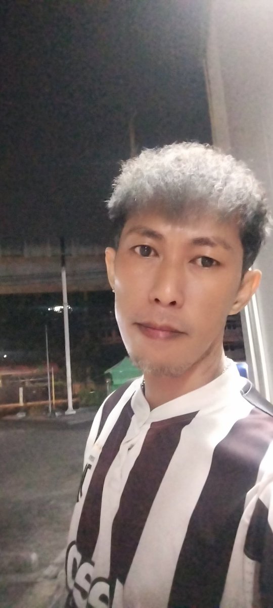 Mybyself tweet media