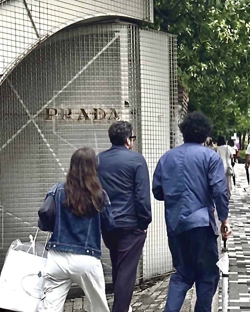 MEMO SALINAS tweet media