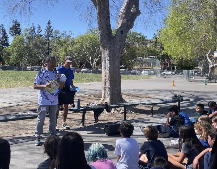 ChrisNavalta's tweet photo. Had a great time joining the @SJEarthquakes “Quakes Beautiful Game Assembly” program at Bachrodt Elementary School in #SanJose.

Honored to be part of the event and to help donate advance copies of my children’s book, “Inspiring Stories of Soccer Greats,” to classrooms. https://t.co/DzzvQ4DpyB