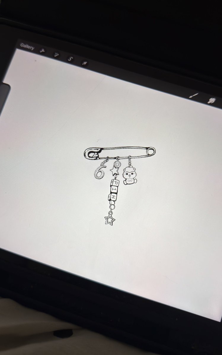 Lea⁷ 🤍 IS UNIQUE 🤍 tweet media