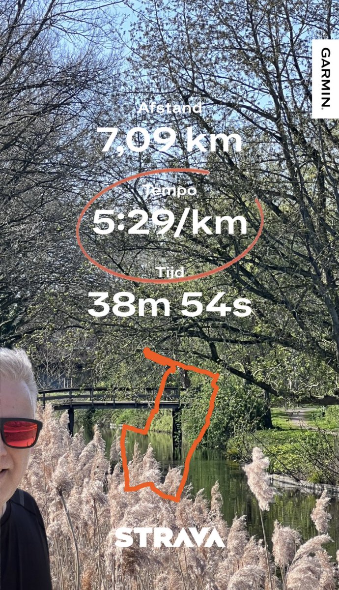 HenkBrandsma1's tweet image. Een zonnig loopje over een lokale ‘berg’. In een tempo dat ik niet verwachtte: “Sunny Woensberg run - ended up faster than I thought🏃🏼‍♂️” Het gaat lekker @loopmaatjes! #garmin #hardlopen #strava