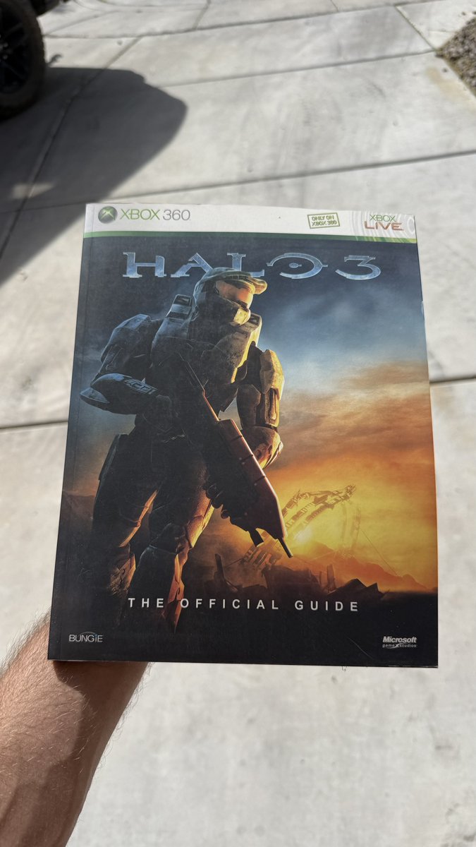 Vance 🌞⚡️ tweet media