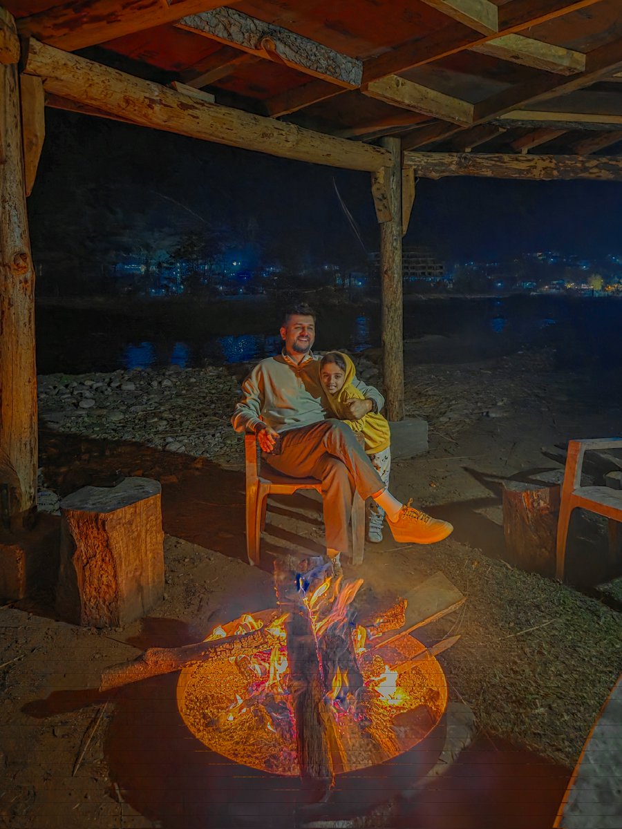 CatchMeAbhiOrb's tweet image. Little Joys of Life ❤️❤️❤️ 

#travelogue #traveller #RoadTrip #Abhika #bonfire #love #blessed #grateful