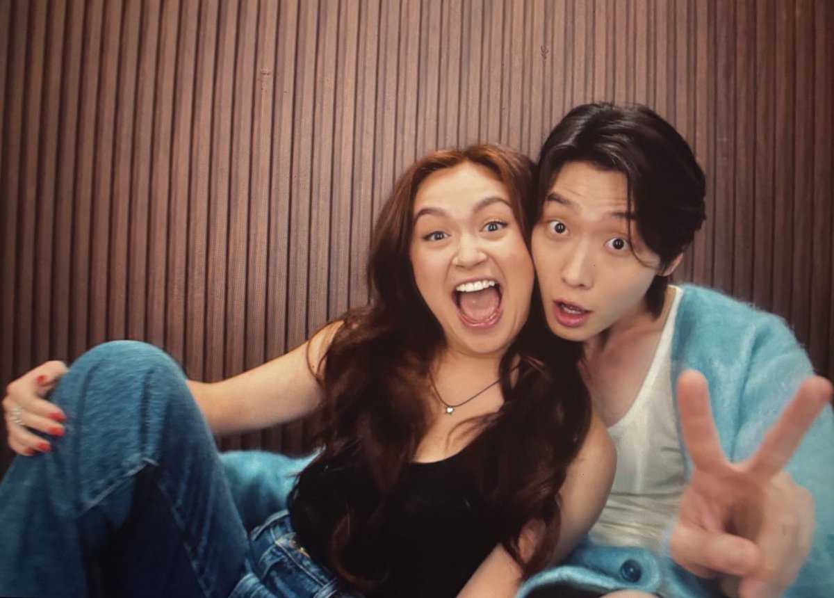 MyDiaryHapp_'s tweet photo. #XoKitty3 #XOkitty #XOkittySS3 💋
ภาคนี้มาสานคสพของมินโฮคิตตี้ให้ลงเอยยสักที endgameที่แท้ ตะโกนรอบที่ล้านว่ามินโฮหล่อมากกกก เป็นอีกครั้งที่บทยังคงมีความโลกสวยพอสมควร ซีรีส์วัยใสวัยรุ่น คสพปั่นป่วน มีความขัดแย้งพอให้มีสีสัน เอาเป็นว่าดูพักใจ อย่าไปคิดมาก (ดูแค่มินโฮก็คุ้มล้าา🥰) https://t.co/UqkjSxh33n