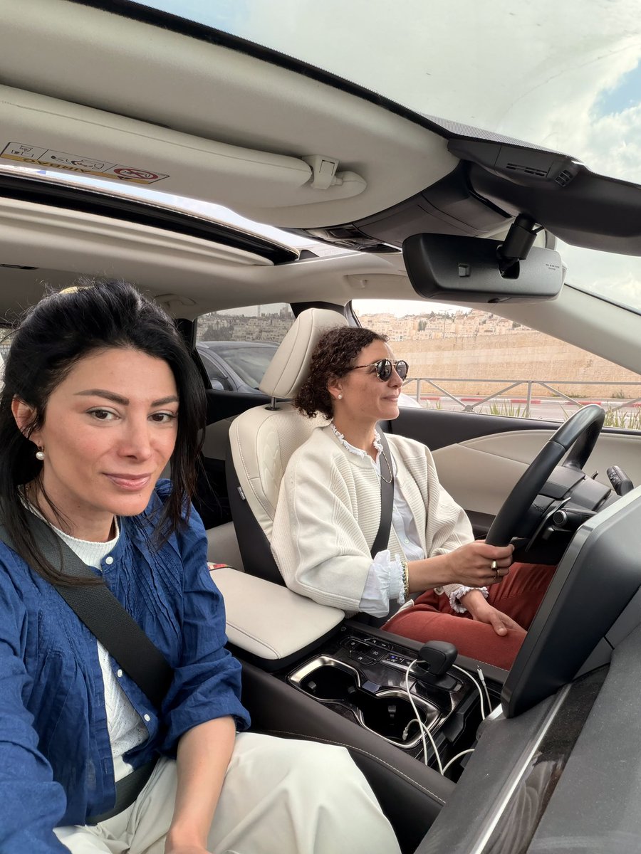 Rawan Osman روان عثمان tweet media