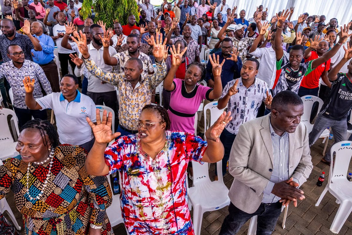 IRUNDUNI, THARAKA NITHI COUNTY, KENYA 
MONDAY, APRIL 6, 2026

The Government has unlocked road construction projects in Maara Constituency after clearing contractor debts, even as construction of new roads is on the pipeline.

Chogoria ESP market is almost complete, while the