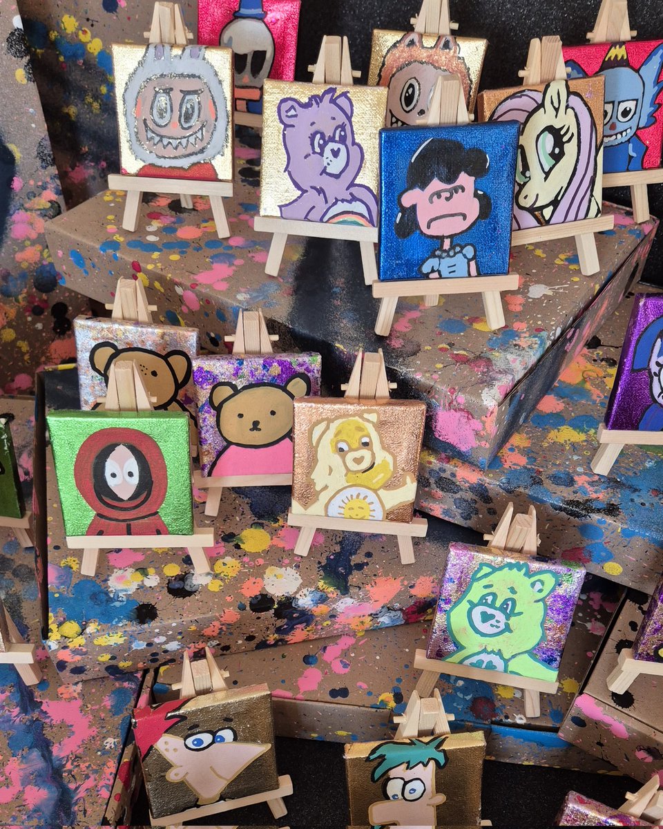 crypsybear's tweet photo. 100 pop art icons on metallic mini canvas
#labubu #carebears #zimomo #charliebrown #mylittlepony #pippo #kenny #southpark #phineas #ferb #phineasandferb #miffy #nintje #fluttershy #tycoco https://t.co/sOYBIHtqXA