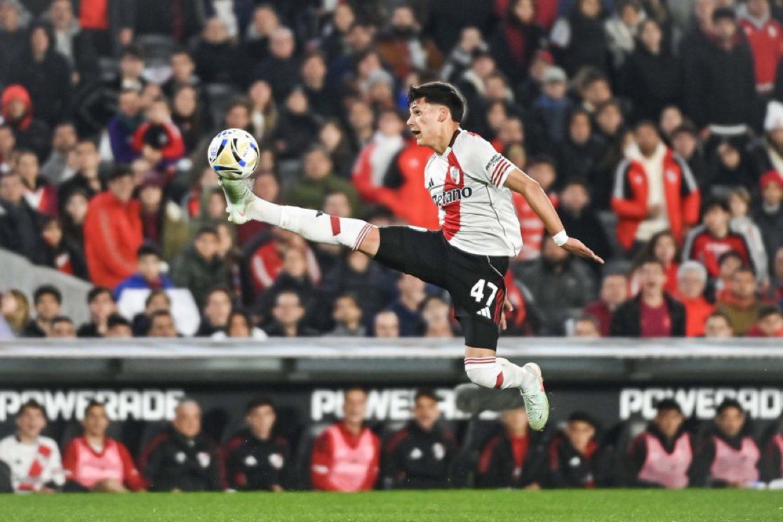 Termontiel tweet media