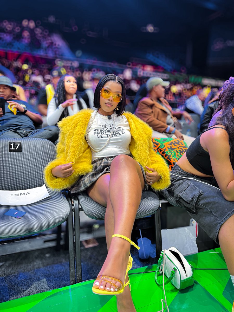 LIEMA PANTSI #BELLSnWHISTLES 🔔 tweet media