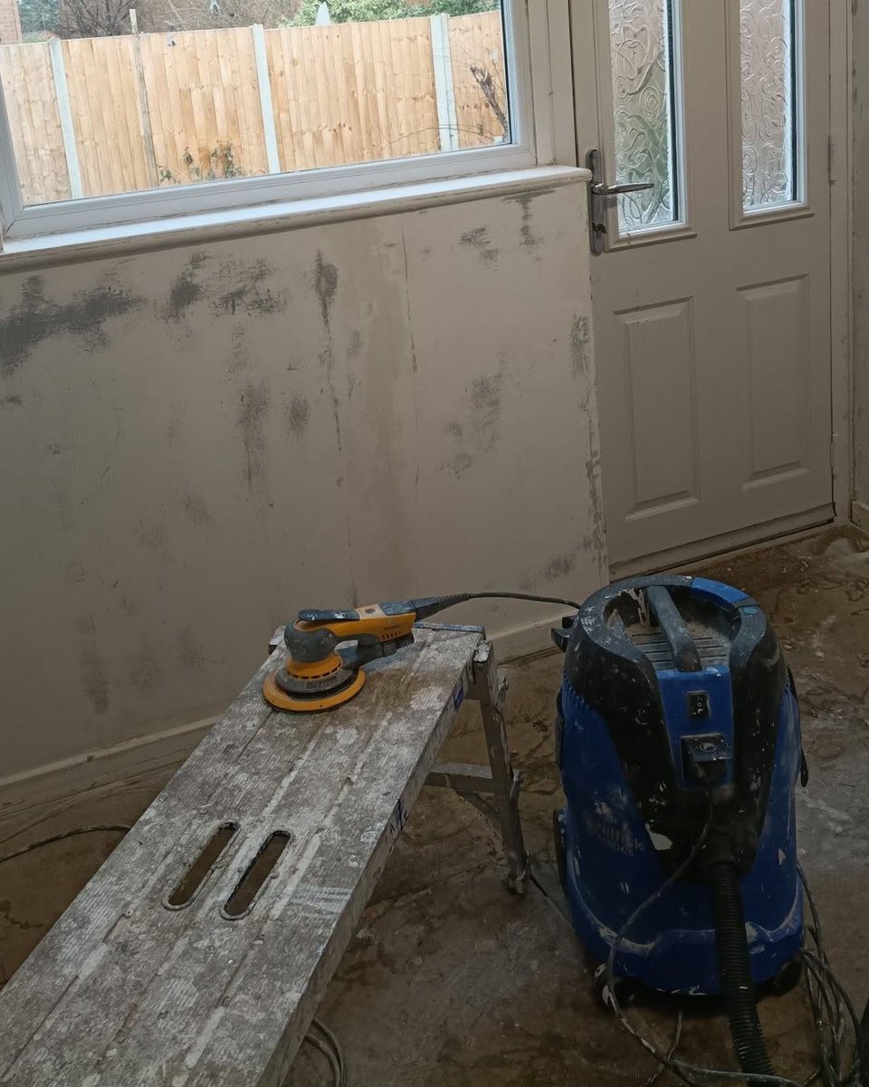 DecoratorsU's tweet image. No one realises how much prep goes into a job!! It’s infuriating!

#prep #trades #worklife