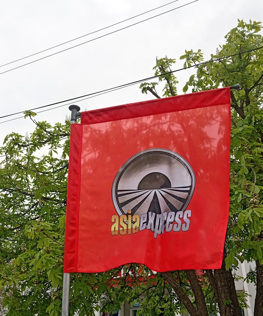 986035014195655 💳AJ tweet media