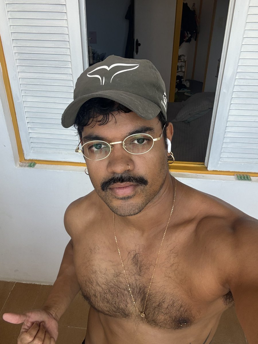 cu de dominadora tweet media