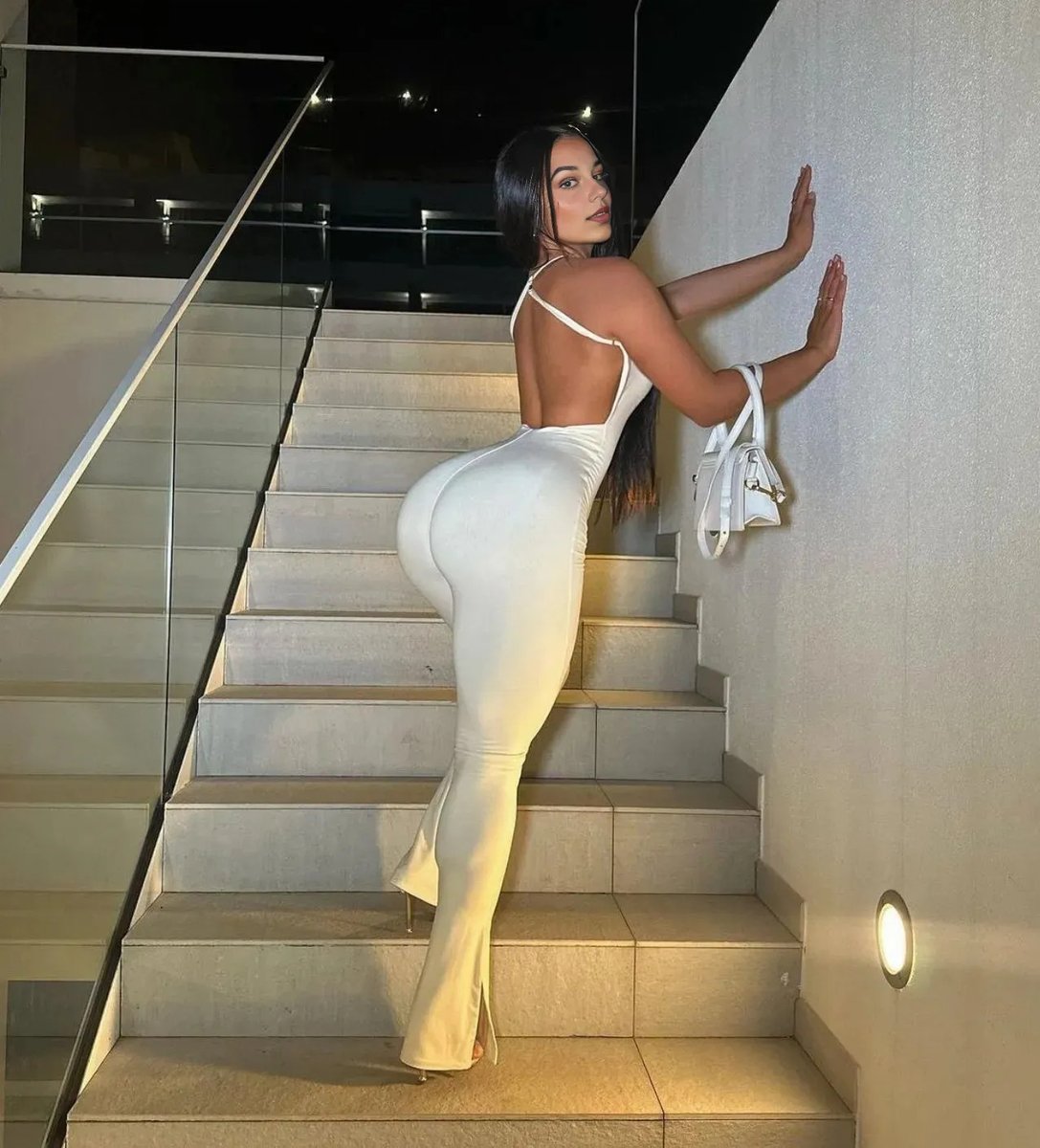 CatFish Goddess Daphne (Parody) tweet media