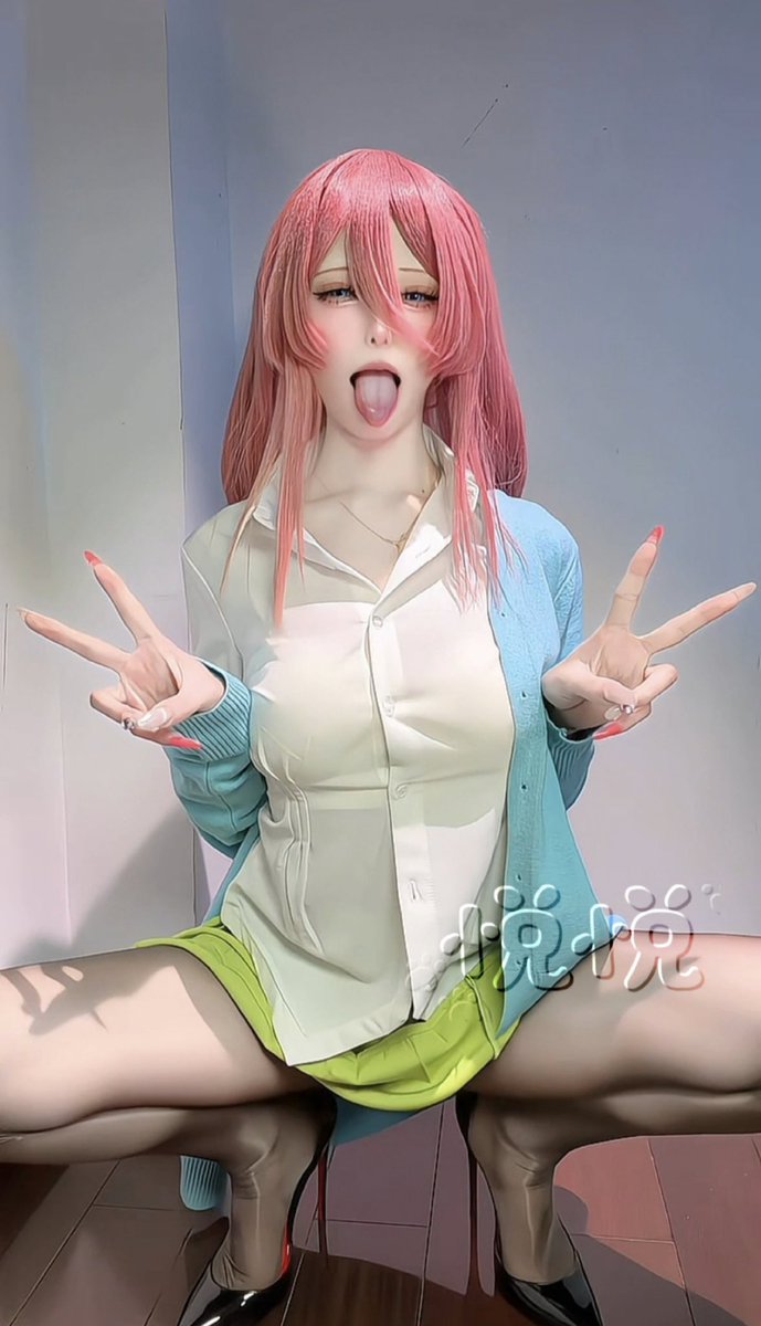 #反差 #coser #女权 #榨精 #精妈女神 #口交 #阿黑颜 #长舌
最顶级的阿黑颜coser精妈
@yuyu21616242157 https://t.co/JxCTNcM3p7