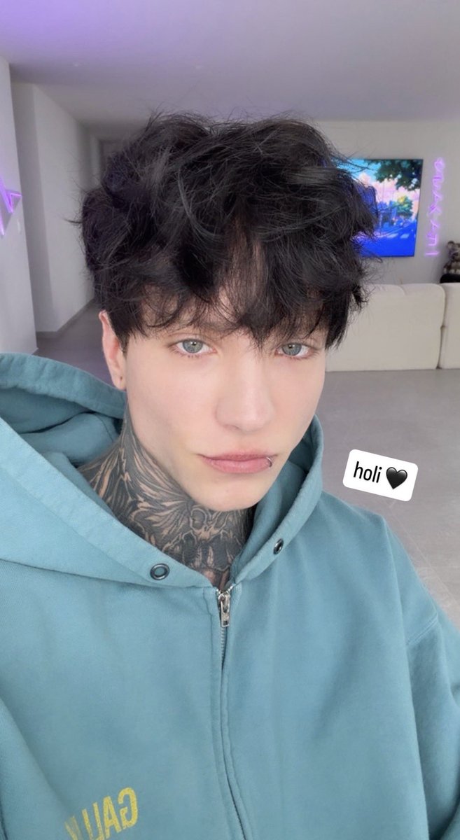 Alma L C🌻👽 tweet media