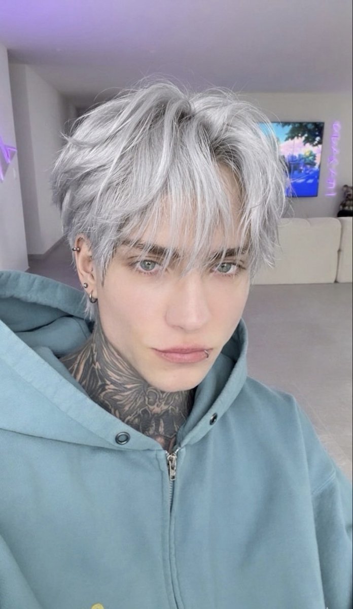 Alma L C🌻👽 tweet media