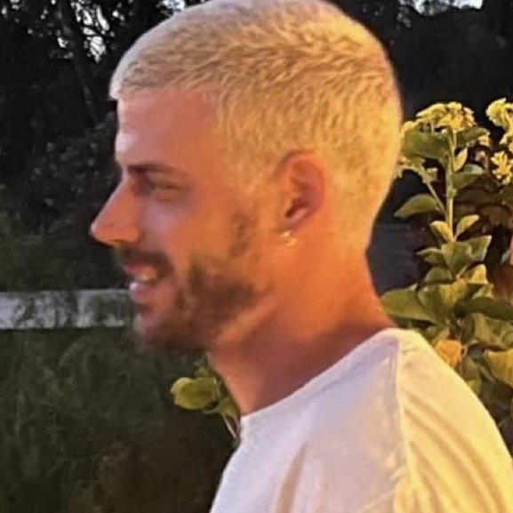 ✧༺ 𝑩𝒍𝒆𝒖 ༻✧ tweet media