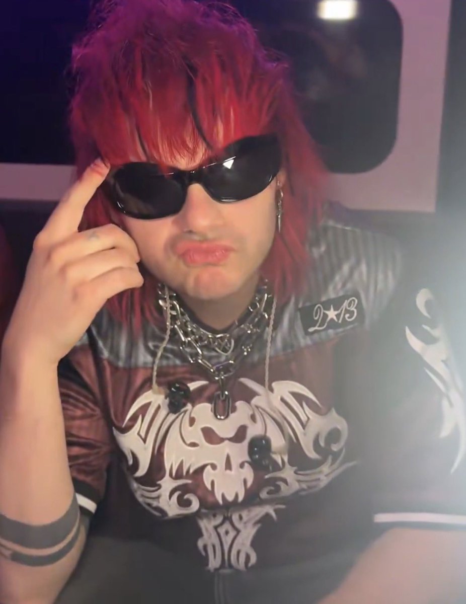 neo ★ is a STAR! tweet media