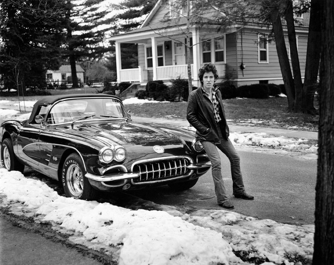 imjustculture's tweet image. Bruce Springsteen standing next to his prized Corvette, 1978.
