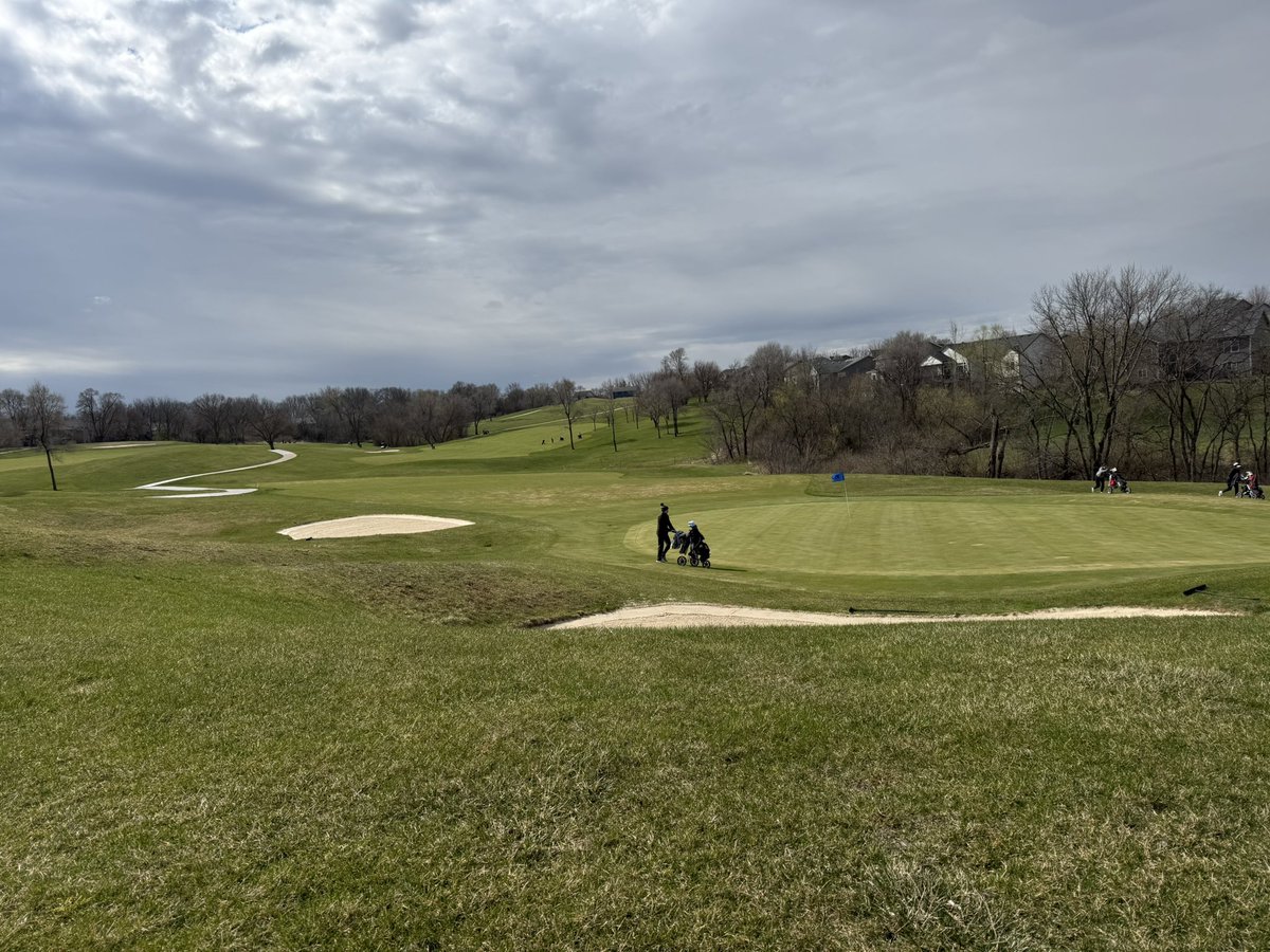 AmesHighGolf's tweet photo. The 2026 girls golf season is underway at Legacy golf club for the Waukee NW invite! https://t.co/dLNFYJDMB9