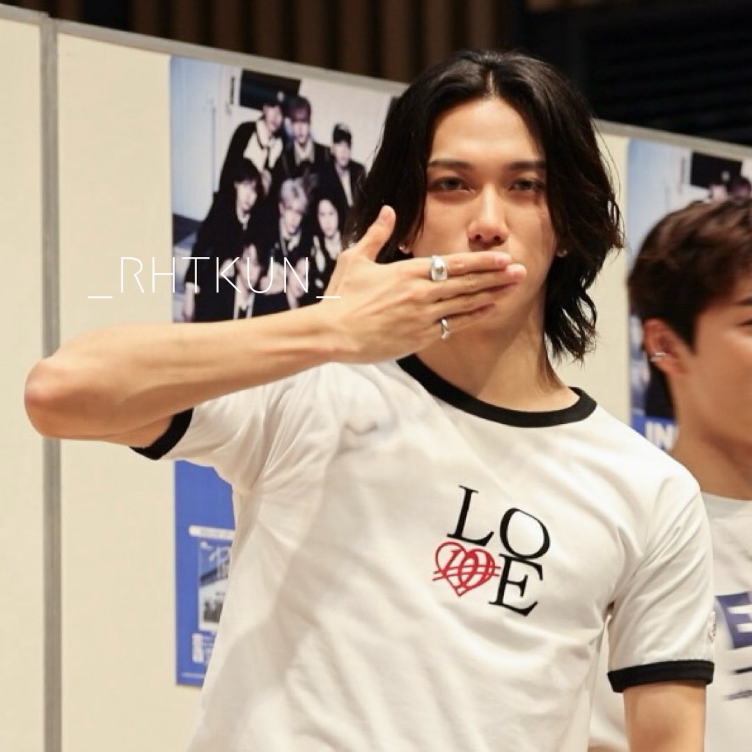 👈🏻💕 tweet media