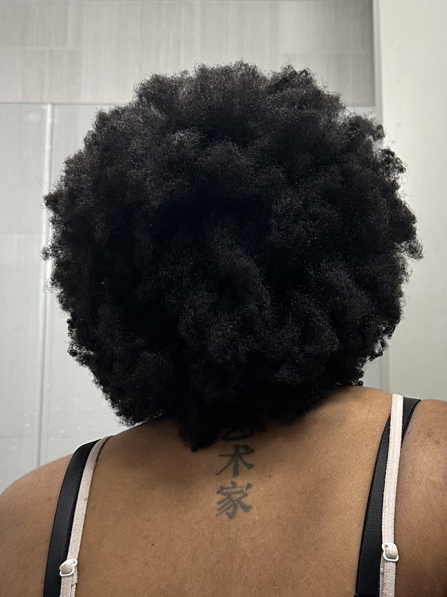 shay 𓂀 tweet media