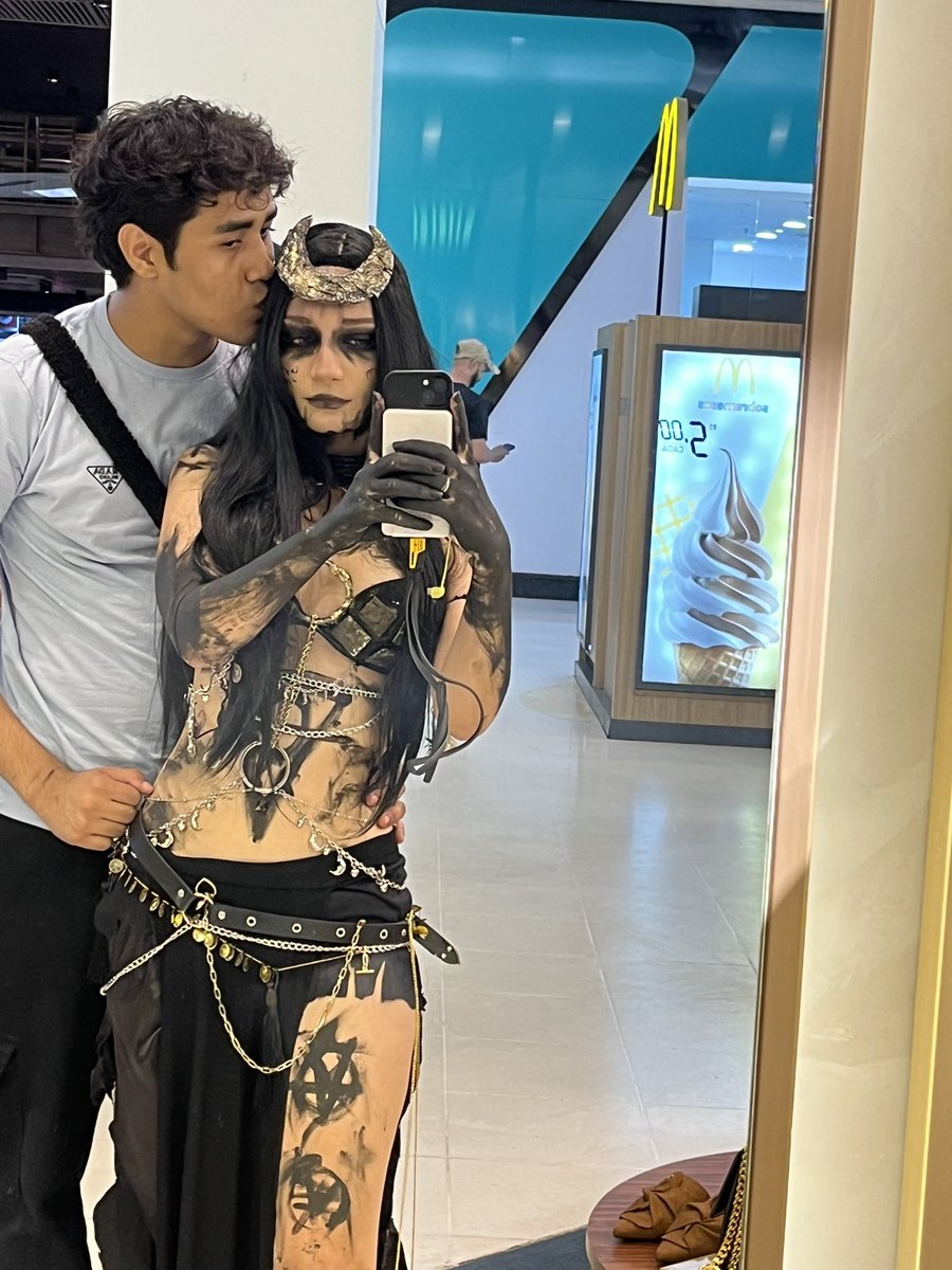 ؘlau! ☭ tweet media