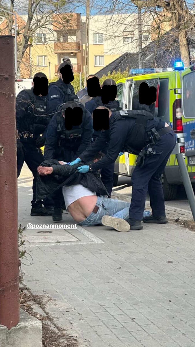 poznan_moment tweet media