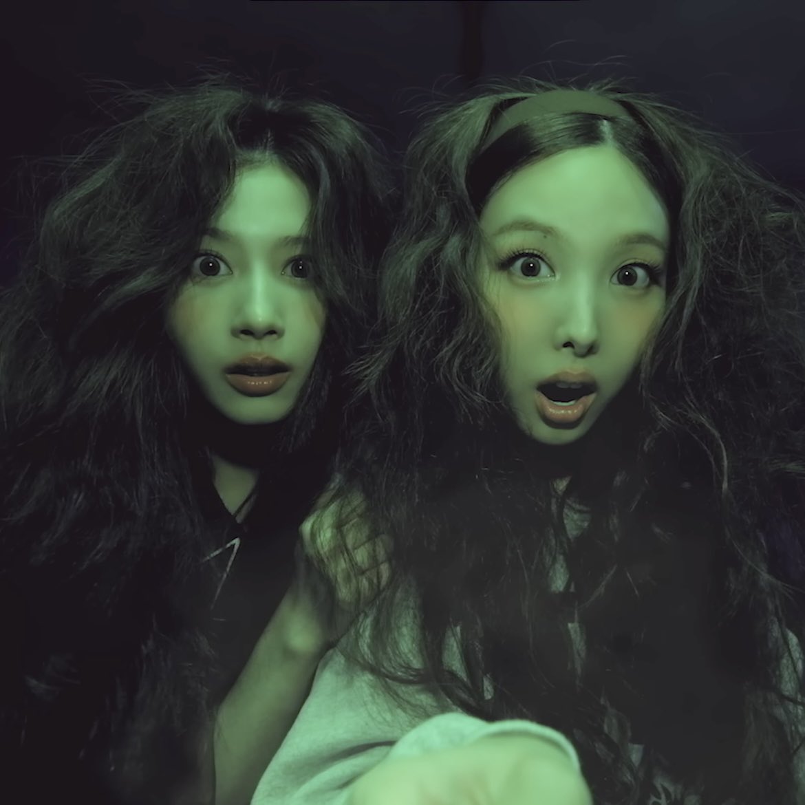 sanayeon files tweet media