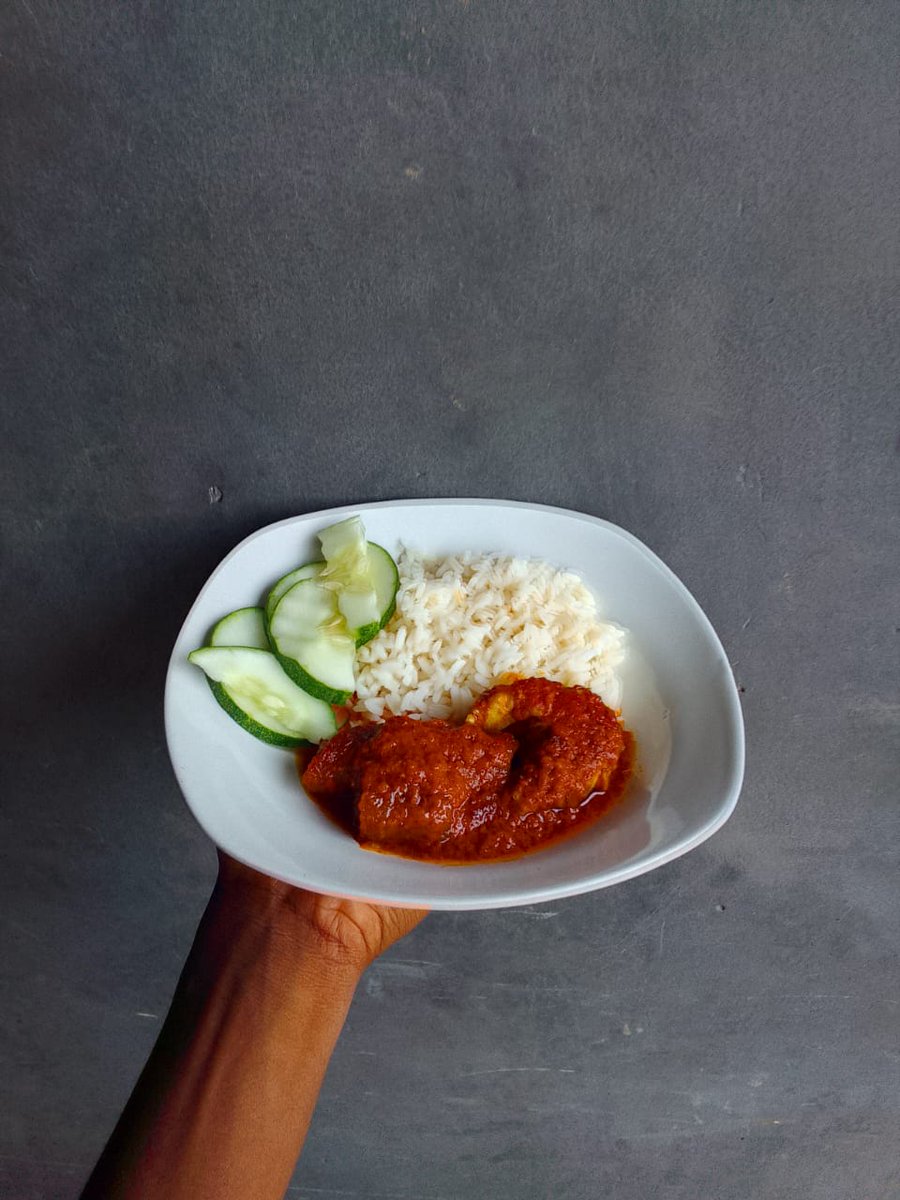 Gbemi is building a street food brand. tweet media