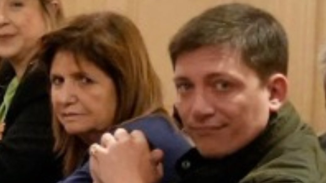 Mati Aromi tweet media