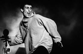 Darn Floor..Big Bite...trouble trouble. tweet media