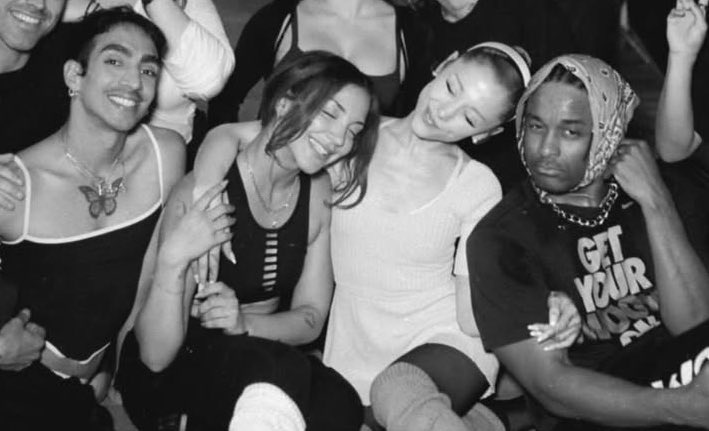 allegra☀️ tweet media