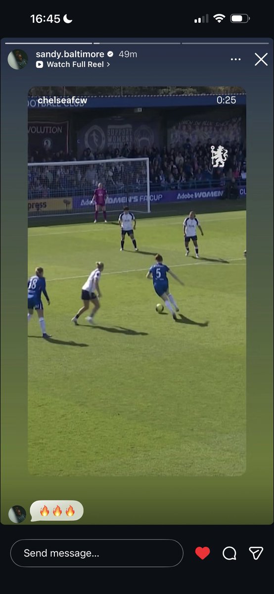 Lorna 💙 tweet media