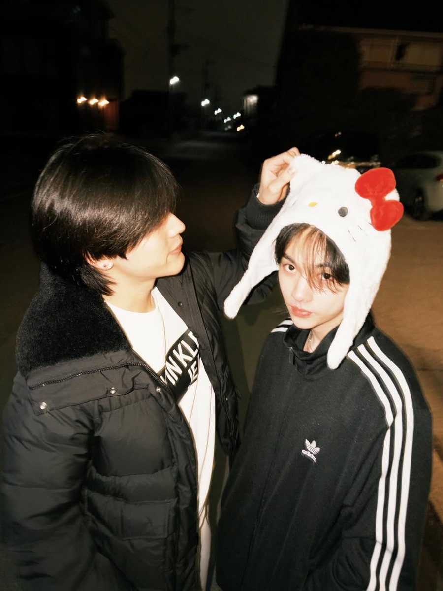 เบ๊บ tweet media