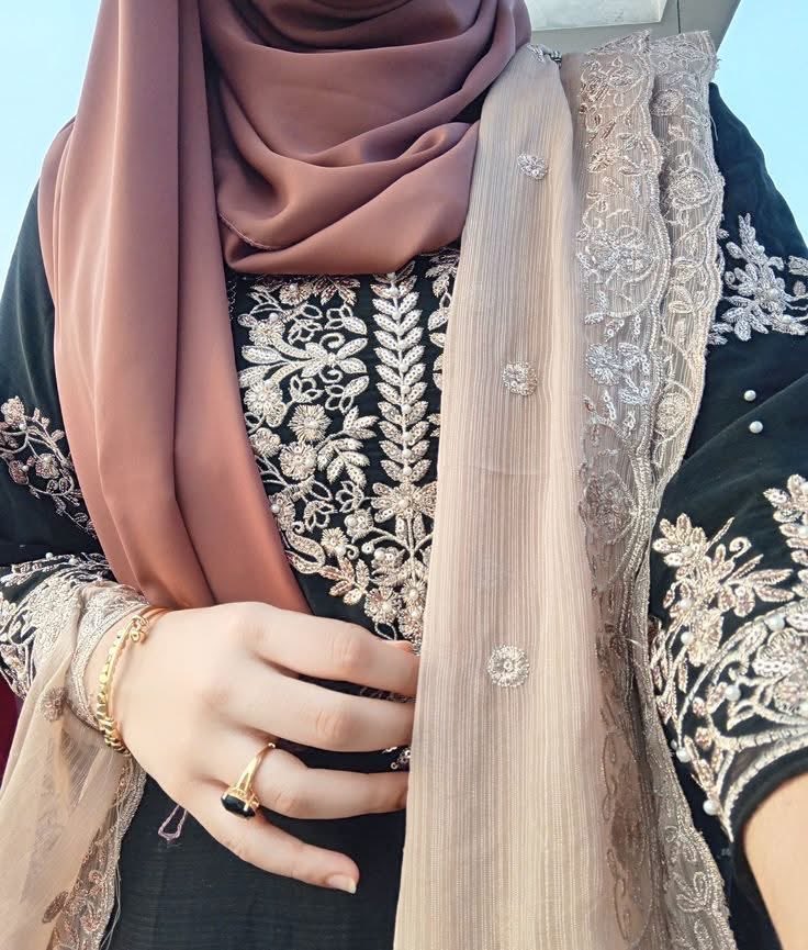 Professor Rose tweet media