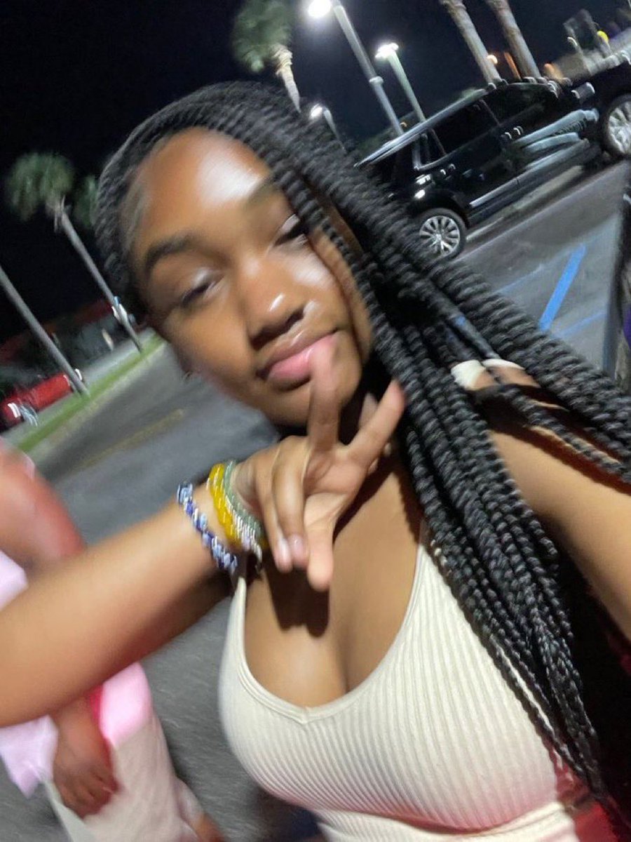 oyin 🍀 tweet media