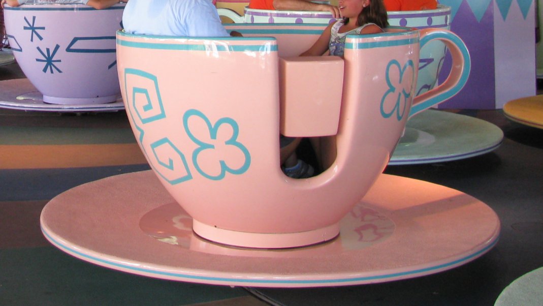 The Locode tweet media