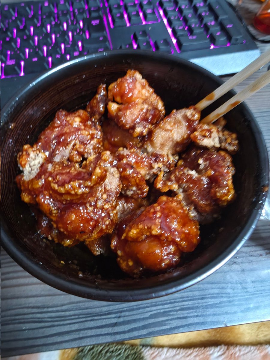 ふらんど tweet media